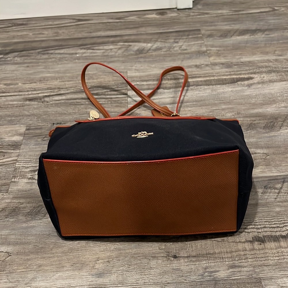 Coach Navy and Brown Tote Bag - Classic Leather-Trim Shoulder Tote - Picture 6 of 15